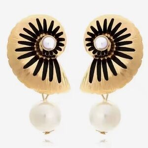 Anthropologie Gold Black Shell Earrings with Pearls